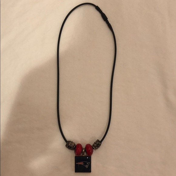 New England Patriots necklace - Picture 1 of 2